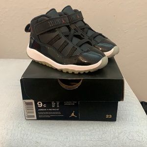Jordan retro 11, toddler size 9C. In great condition.